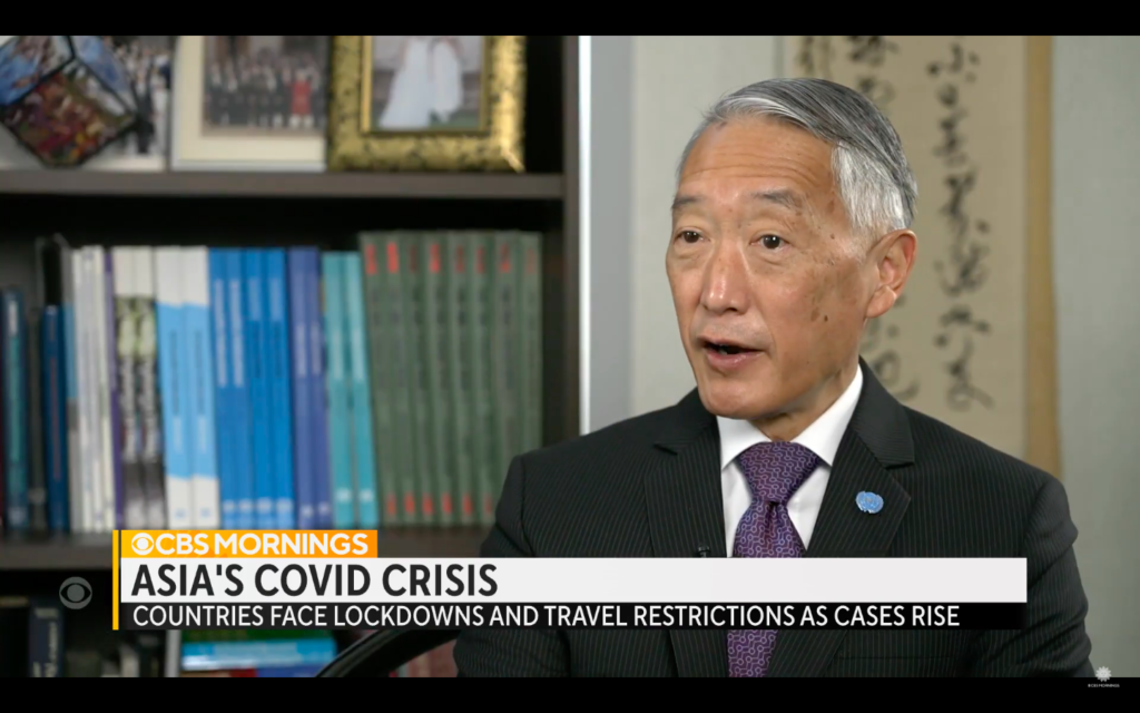 CBS Mornings | With Omicron on its doorstep, countries in Asia are closing up